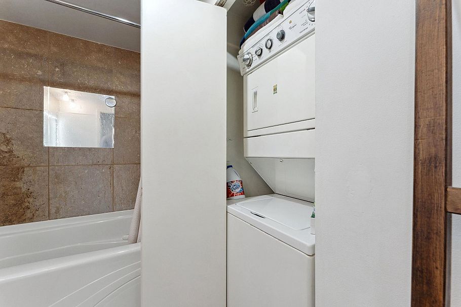 1701 918 Cooperage Way Vancouver, BC - 13