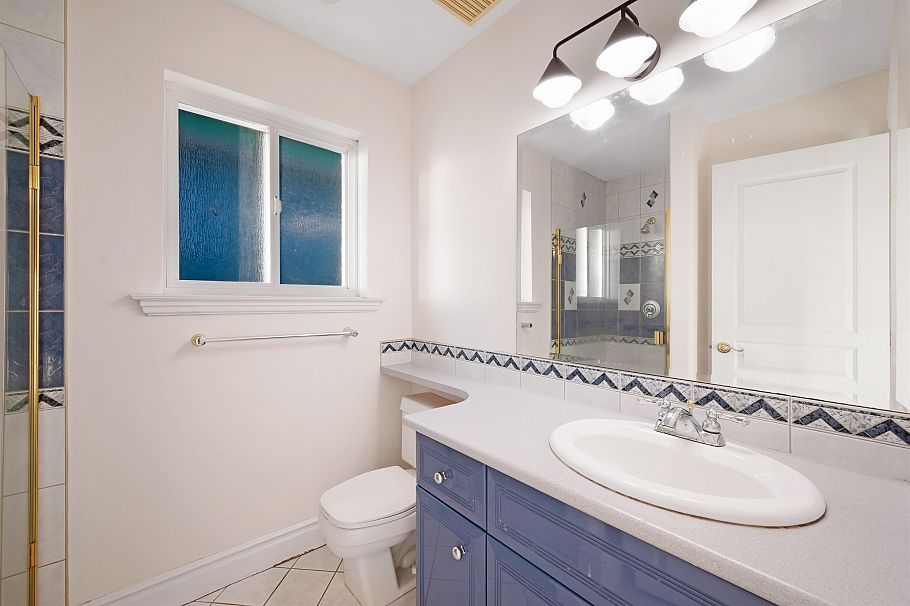 2195 Harrison Street Vancouver, BC - 14