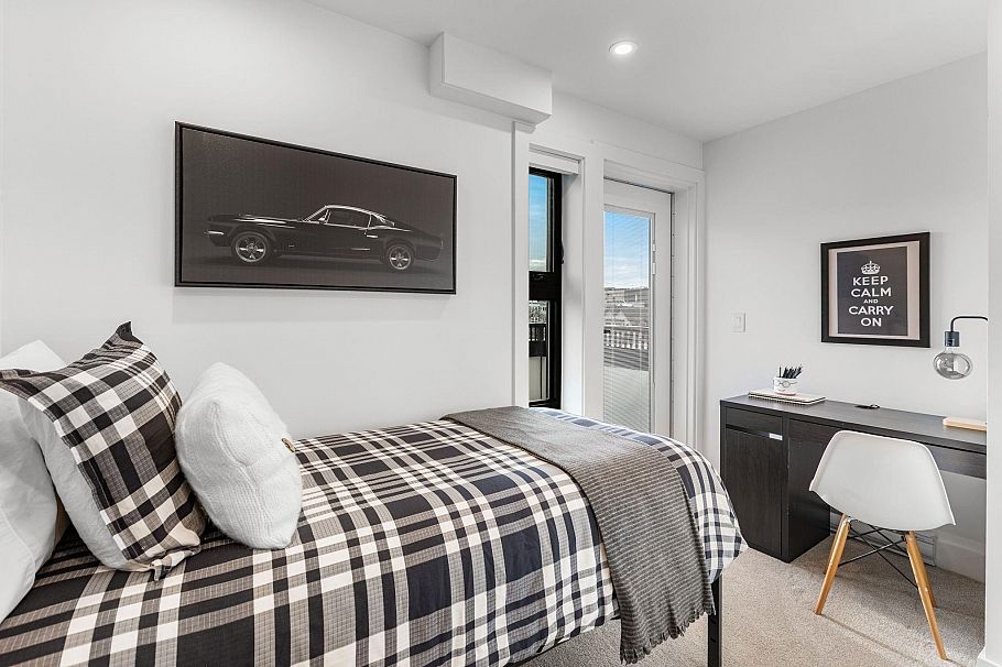 2632 Ward Street Vancouver, BC - 27