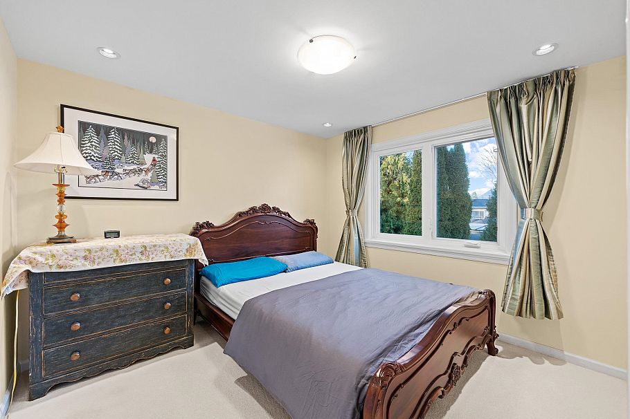 4069 W 14th Avenue Vancouver, BC - 21