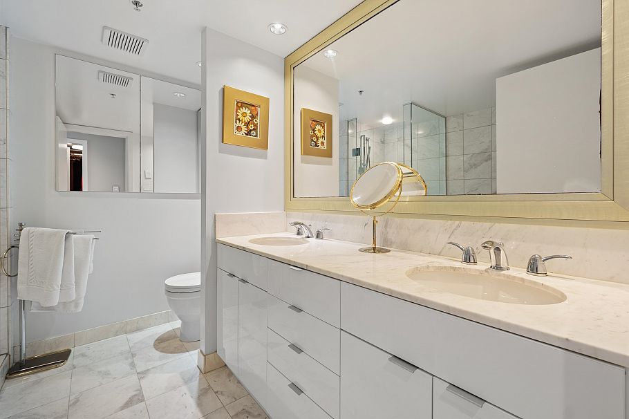 2102 590 Nicola Street Vancouver, BC - 26