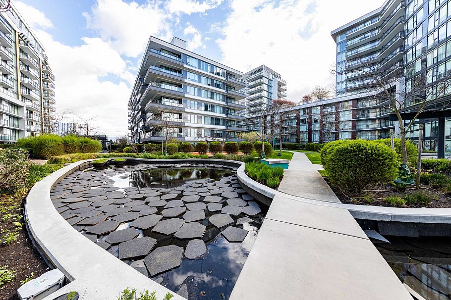 709 8160 Mcmyn Way Richmond, BC - 32