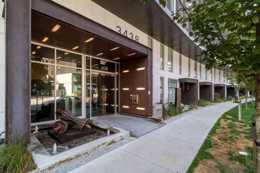 4 8508 Jack Uppal Street Vancouver, BC - 38