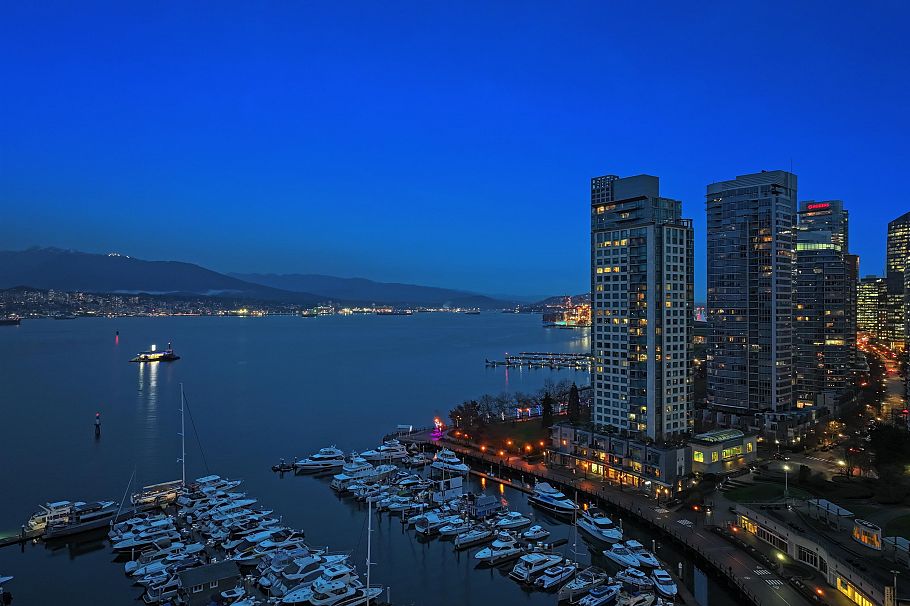 2102 590 Nicola Street Vancouver, BC - 35