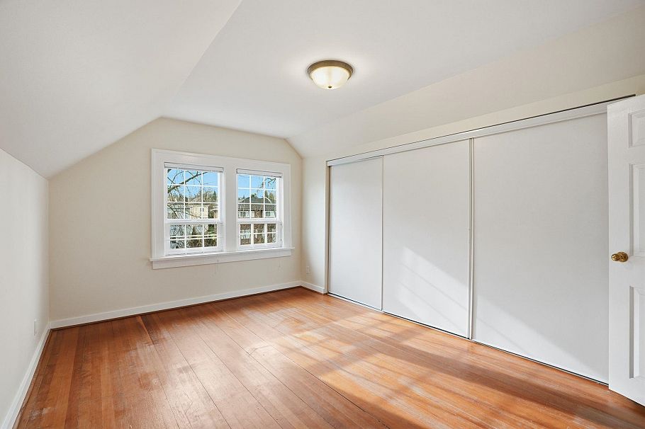 909 W 18th Avenue Vancouver, BC - 21