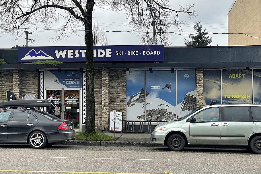 323 1777 W 7th Avenue Vancouver, BC - 9