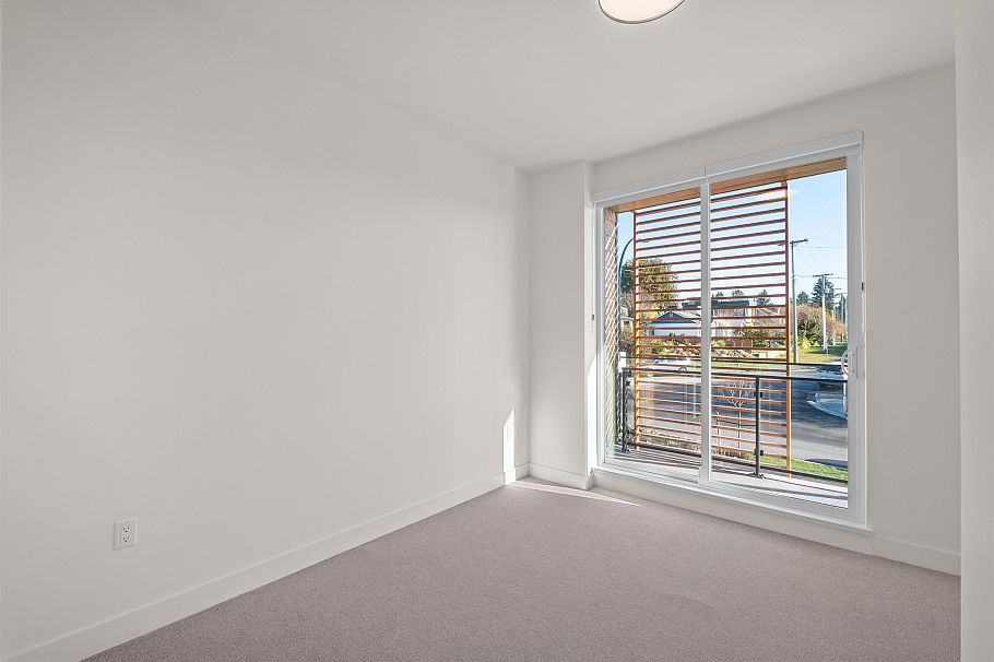 103 333 St. Davids Avenue North Vancouver, BC - 13