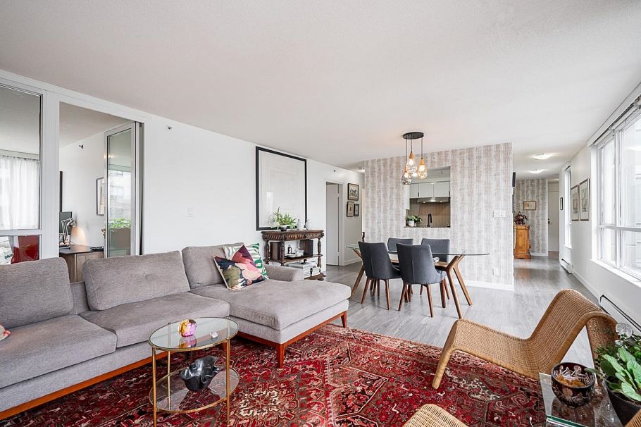 302 1228 Marinaside Crescent Vancouver, BC - 7