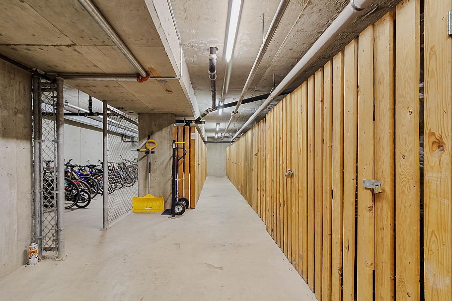 64 2727 E Kent Avenue North Vancouver, BC - 21