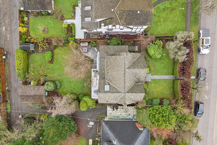 5869 Dunbar Street Vancouver, BC - 40