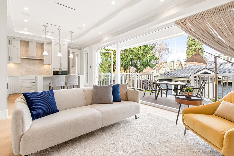 4089 W 19th Avenue Vancouver, BC - 12