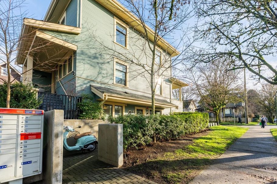 2898 Yukon Street Vancouver, BC - 14