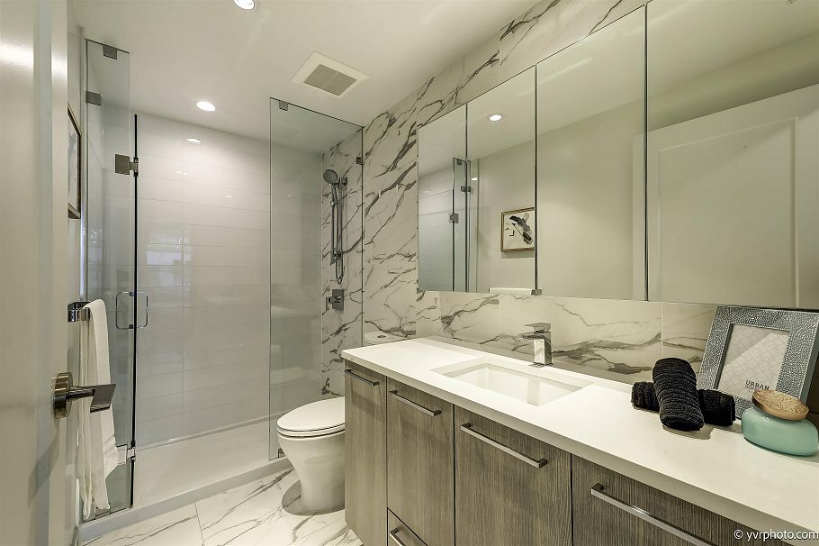 807 8160 Mcmyn Way Richmond, BC - 17