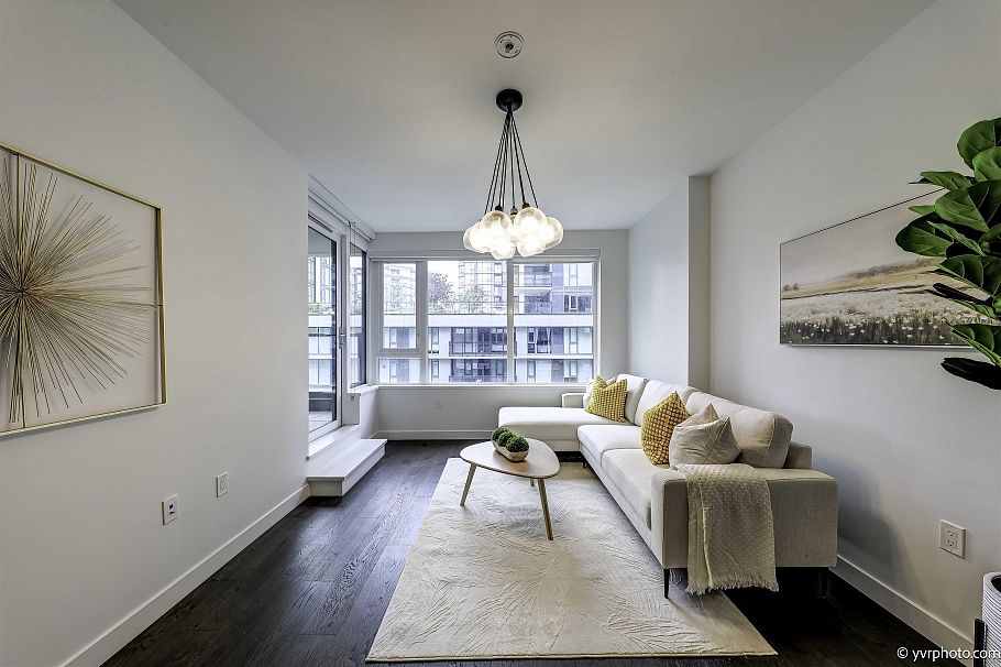 807 8160 Mcmyn Way Richmond, BC - 8