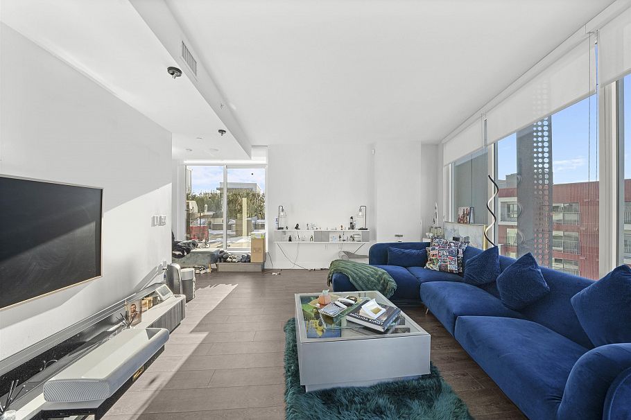 609 3438 Sawmill Crescent Vancouver, BC - 5