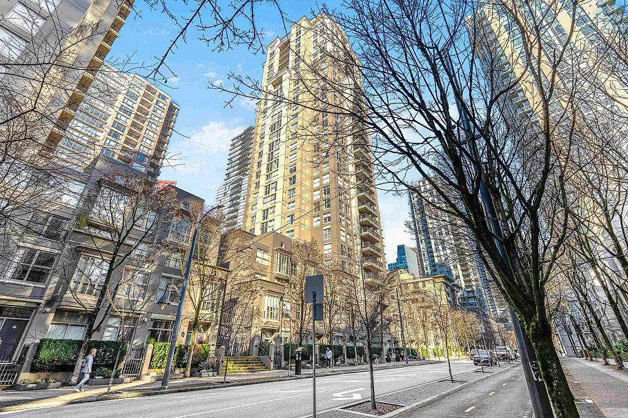 2208 969 Richards Street Vancouver, BC - 21