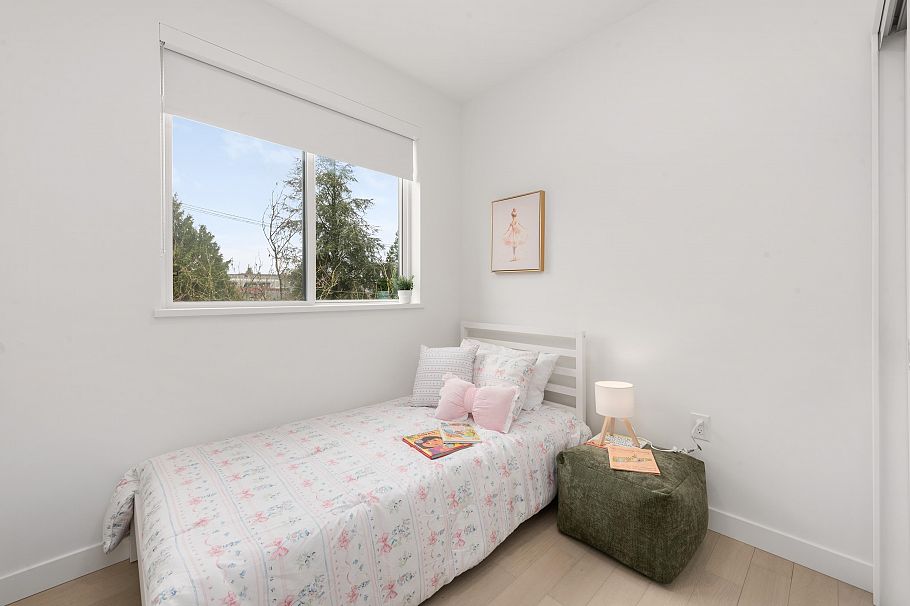 807 W 33rd Avenue Vancouver, BC - 34