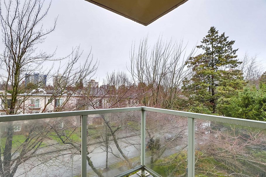 403 1633 W 10th Avenue Vancouver, BC - 24