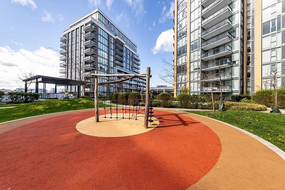 709 8160 Mcmyn Way Richmond, BC - 31