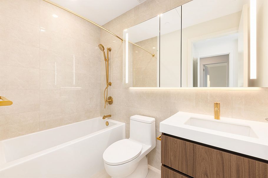 106 5987 Wilson Avenue Burnaby, BC - 11