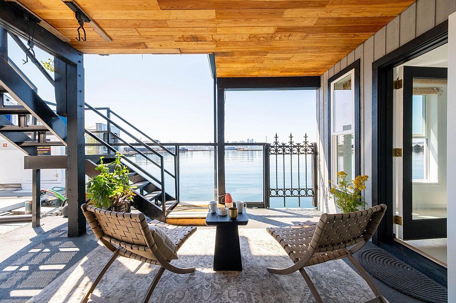 A27 415 W Esplanade Avenue North Vancouver, BC - 30