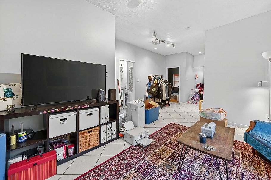 3838 Inverness Street Vancouver, BC - 6