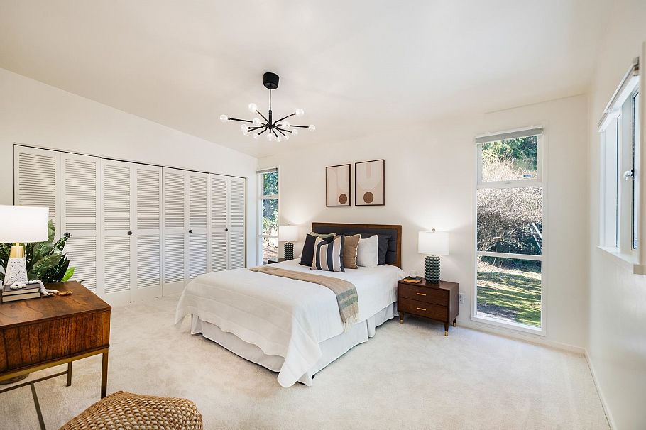 4202 Skyline Drive North Vancouver, BC - 24