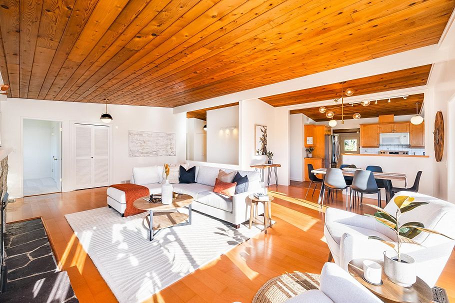 4202 Skyline Drive North Vancouver, BC - 10