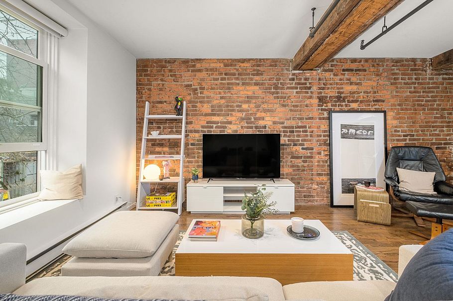 203 150 Alexander Street Vancouver, BC - 6