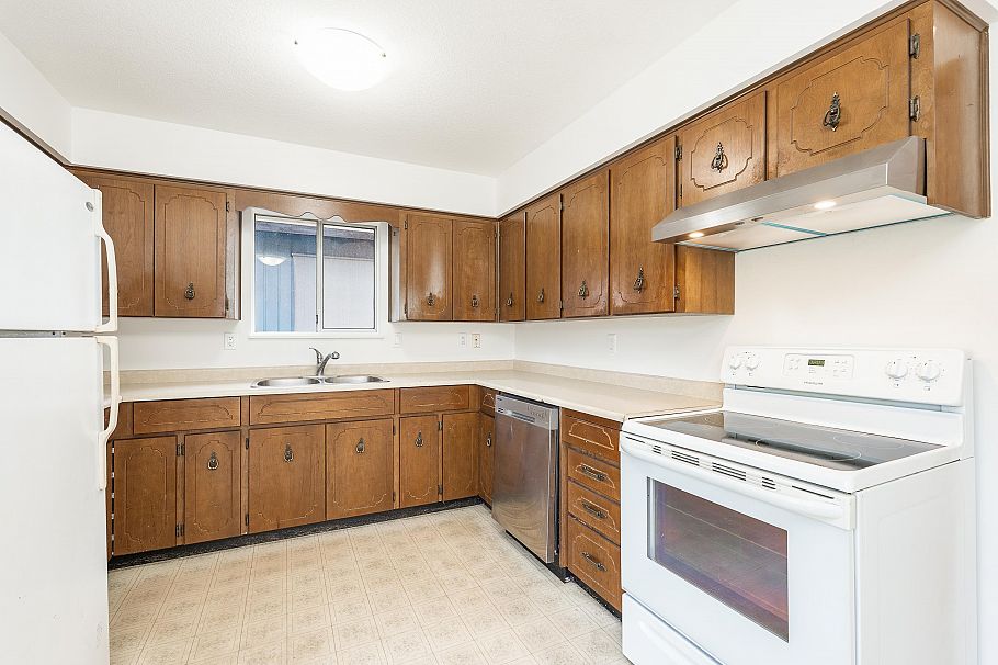 3868 Mt Seymour Parkway North Vancouver, BC - 5