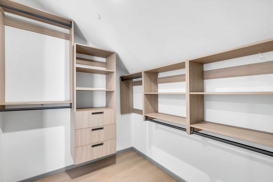 2 3547 E Georgia Street Vancouver, BC - 28