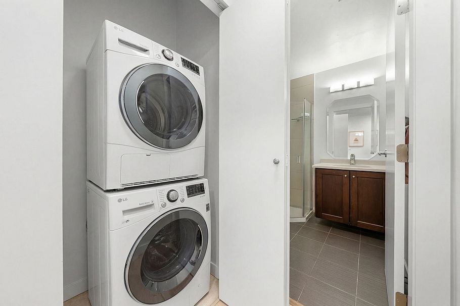 1805 928 Richards Street Vancouver, BC - 12