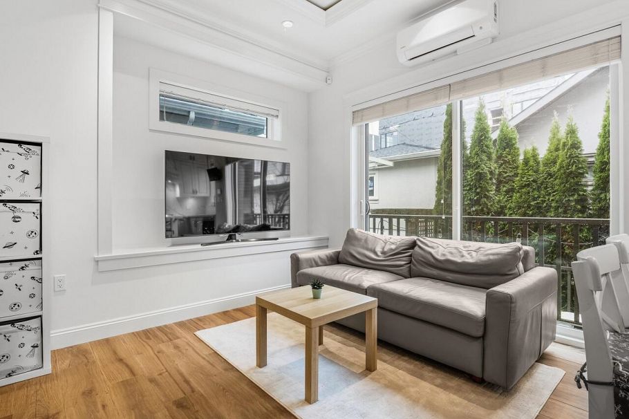 5095 Moss Street Vancouver, BC - 3