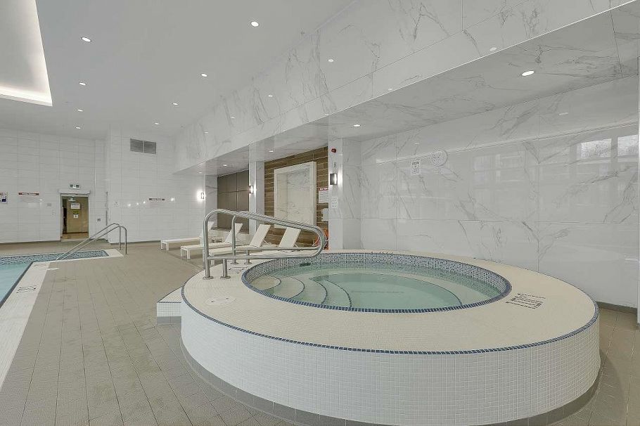 1003 3331 No. 3 Road Richmond, BC - 32