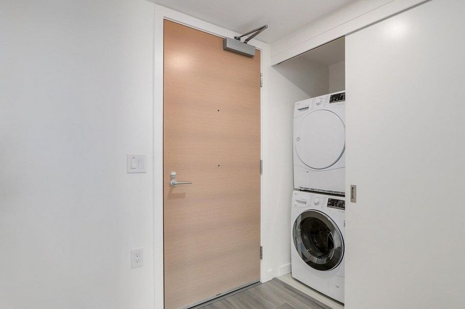 502 210 E 5th Avenue Vancouver, BC - 19