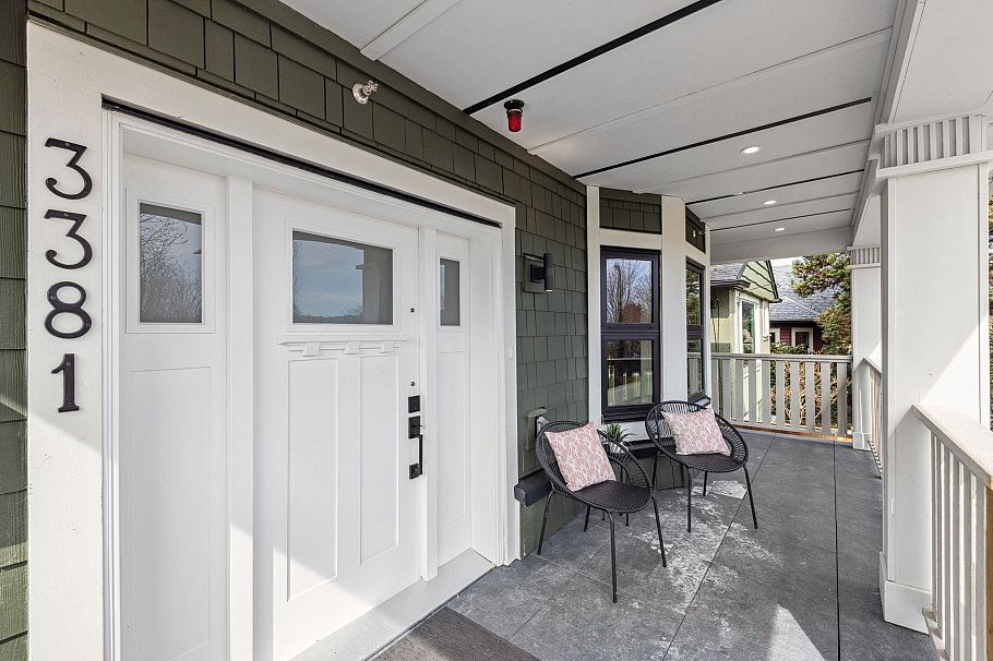 3381 Victoria Drive Vancouver, BC - 5