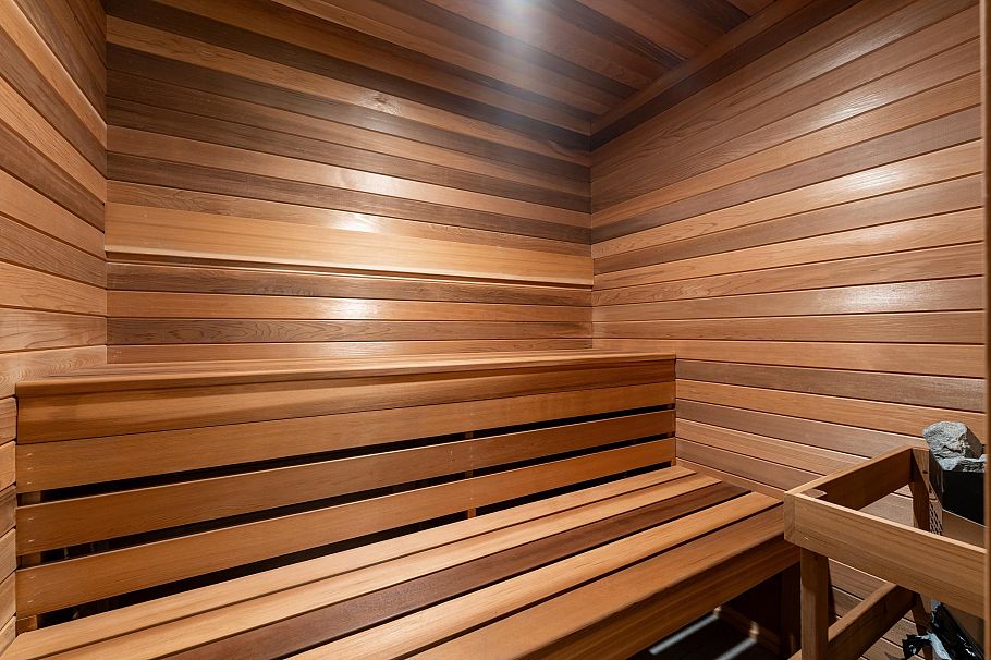 3981 W 35th Avenue Vancouver, BC - 35