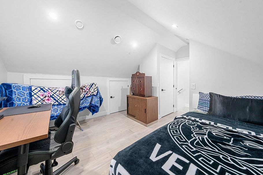 6751 Knight Street Vancouver, BC - 27