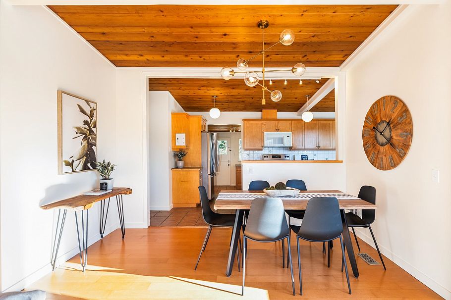 4202 Skyline Drive North Vancouver, BC - 16