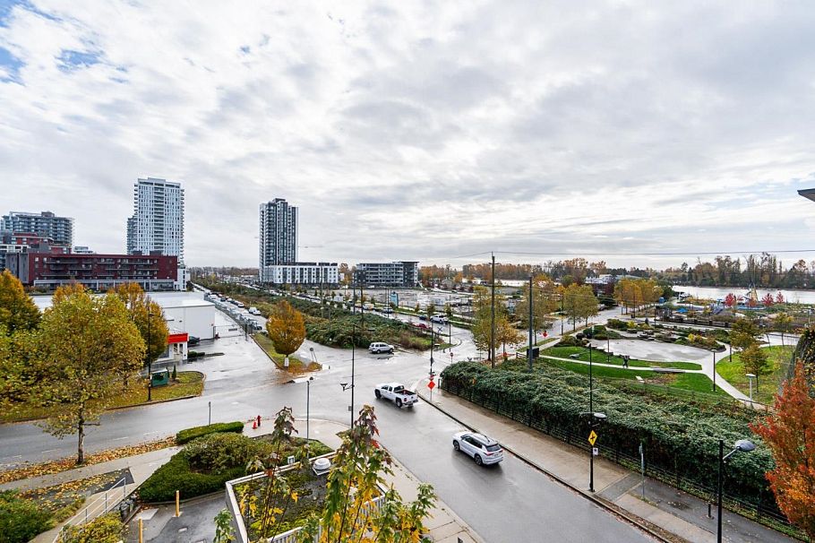 502 3281 E Kent Avenue North Avenue Vancouver, BC - 31