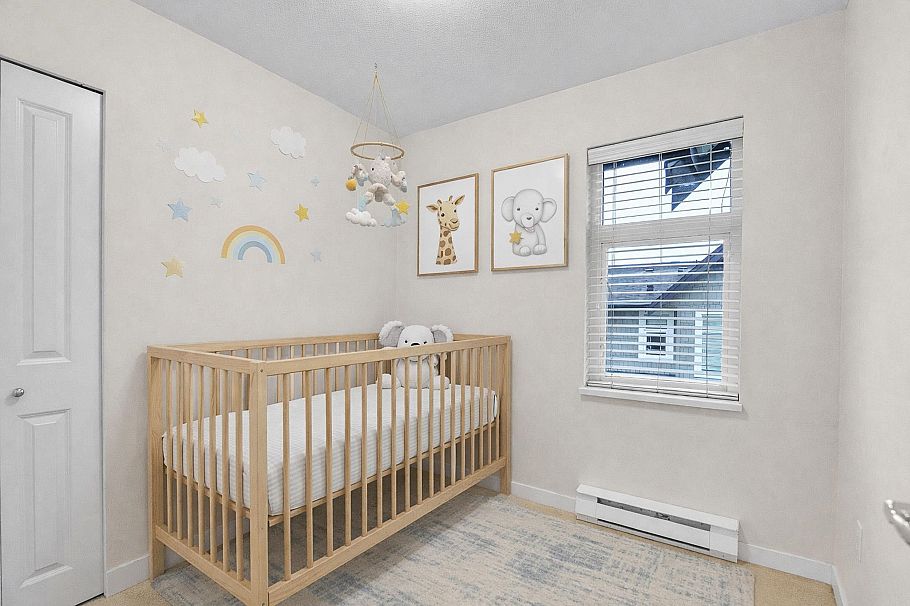 717 Premier Street North Vancouver, BC - 24