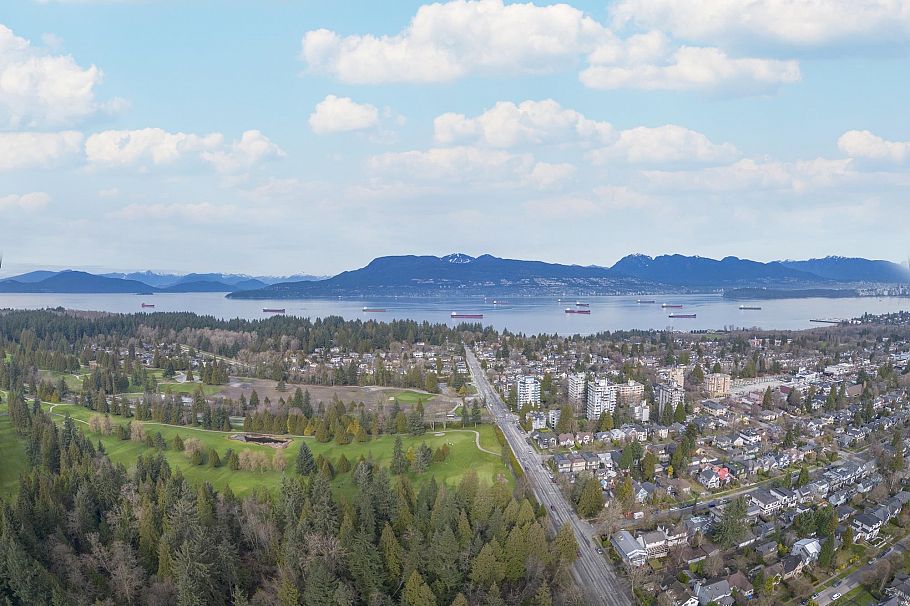 402 4688 W 10th Avenue Vancouver, BC - 34