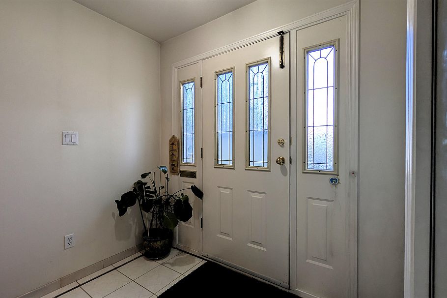 708 E 49th Avenue Vancouver, BC - 14