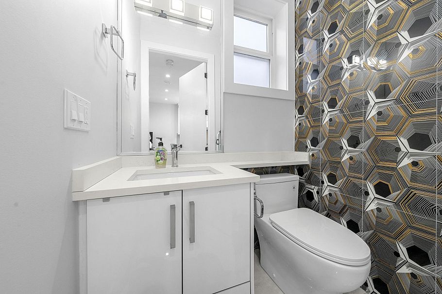 6751 Knight Street Vancouver, BC - 16