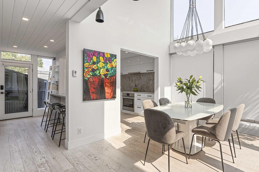 4615 W 7th Avenue Vancouver, BC - 8