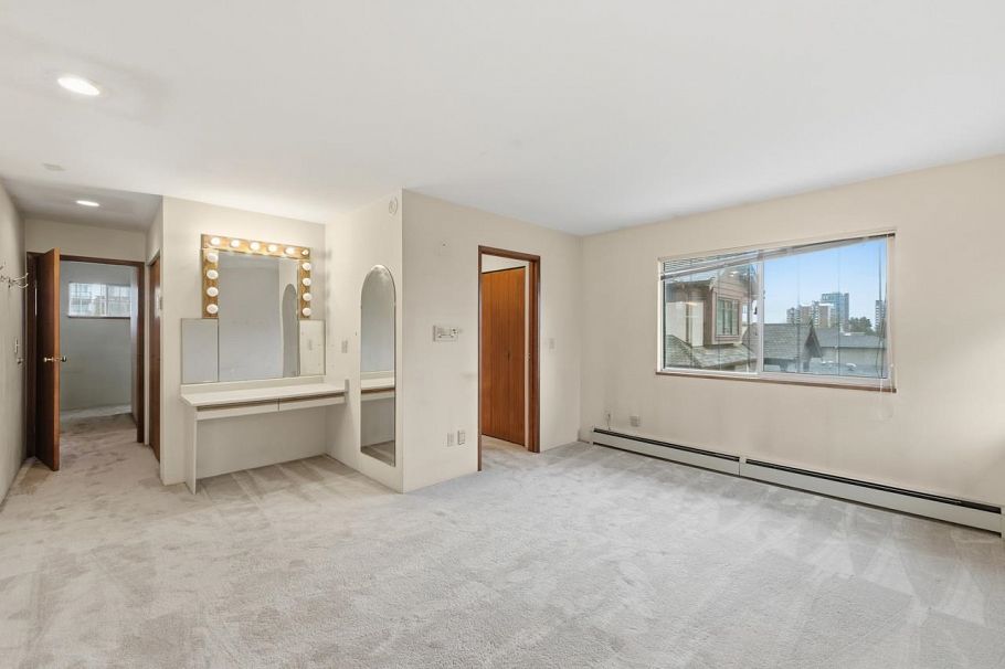 6709 Ash Street Vancouver, BC - 12