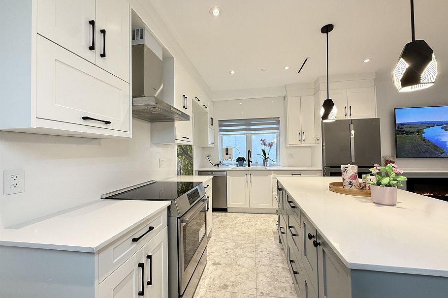 2931 E 28th Avenue Vancouver, BC - 6