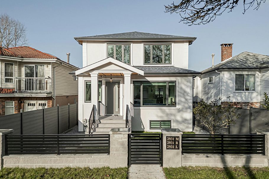 2931 E 28th Avenue Vancouver, BC - 35