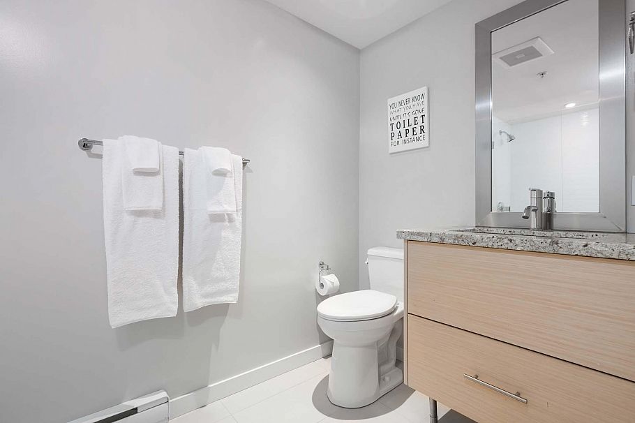 104 2832 Capilano Road North Vancouver, BC - 20