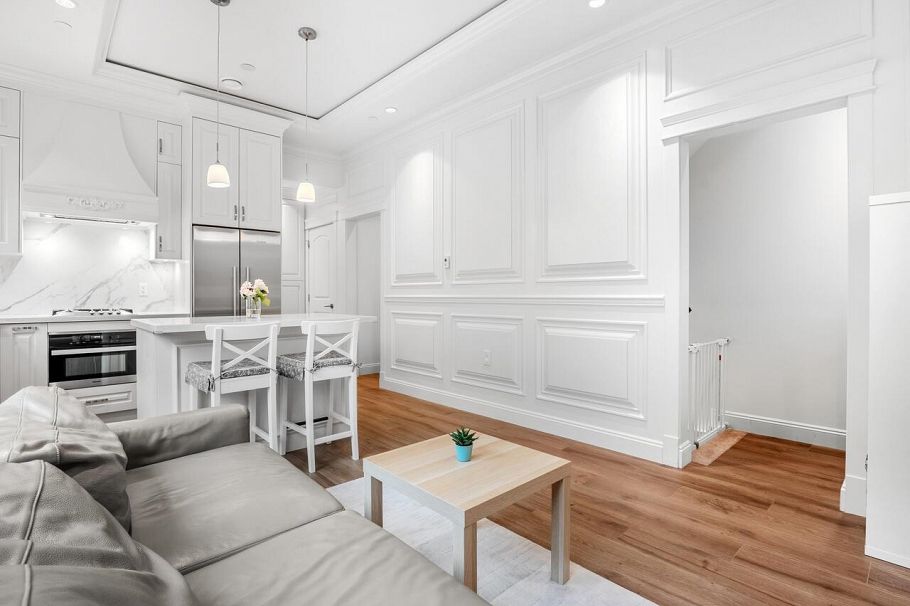 5095 Moss Street Vancouver, BC - 5